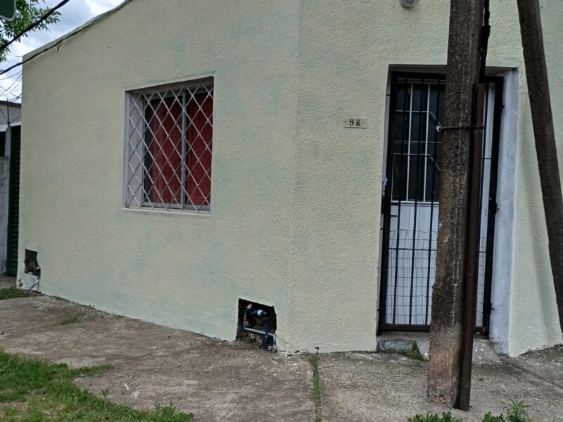 PROPIEDAD-Casa Usada en 18 de Mayo – Esquina Sarandí