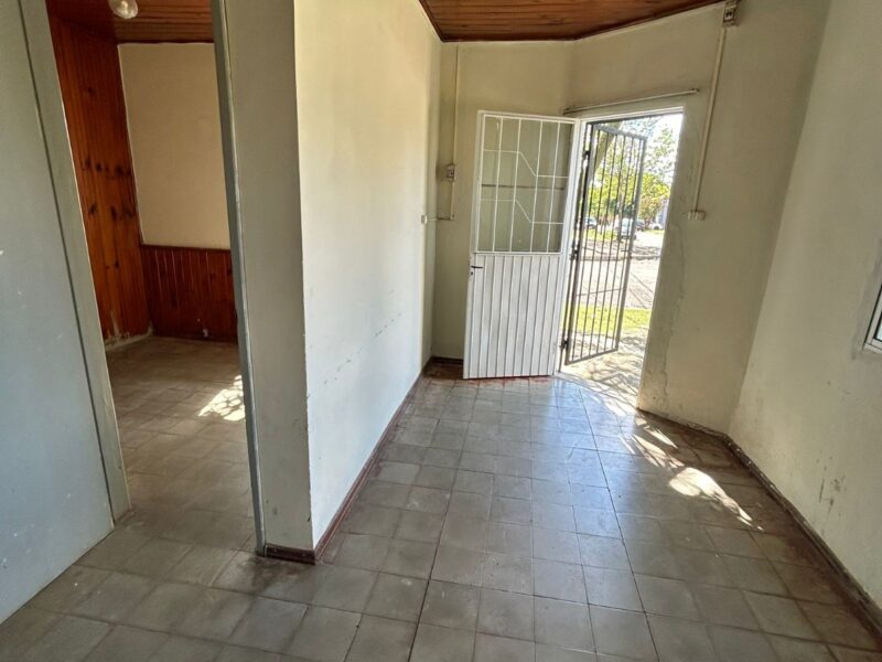 PROPIEDAD-Casa Usada en 18 de Mayo – Esquina Sarandí