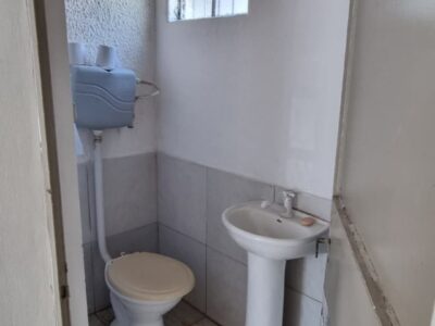 SE ALQUILA LOCAL COMERCIAL